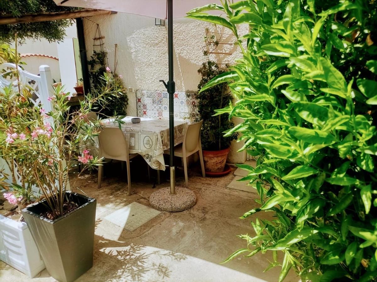 Casa Degli Oleandri Hotell Alcamo Exteriör bild